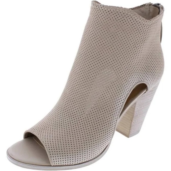 Worn once Dolce Vita summer booties open toe bone - Picture 8 of 8